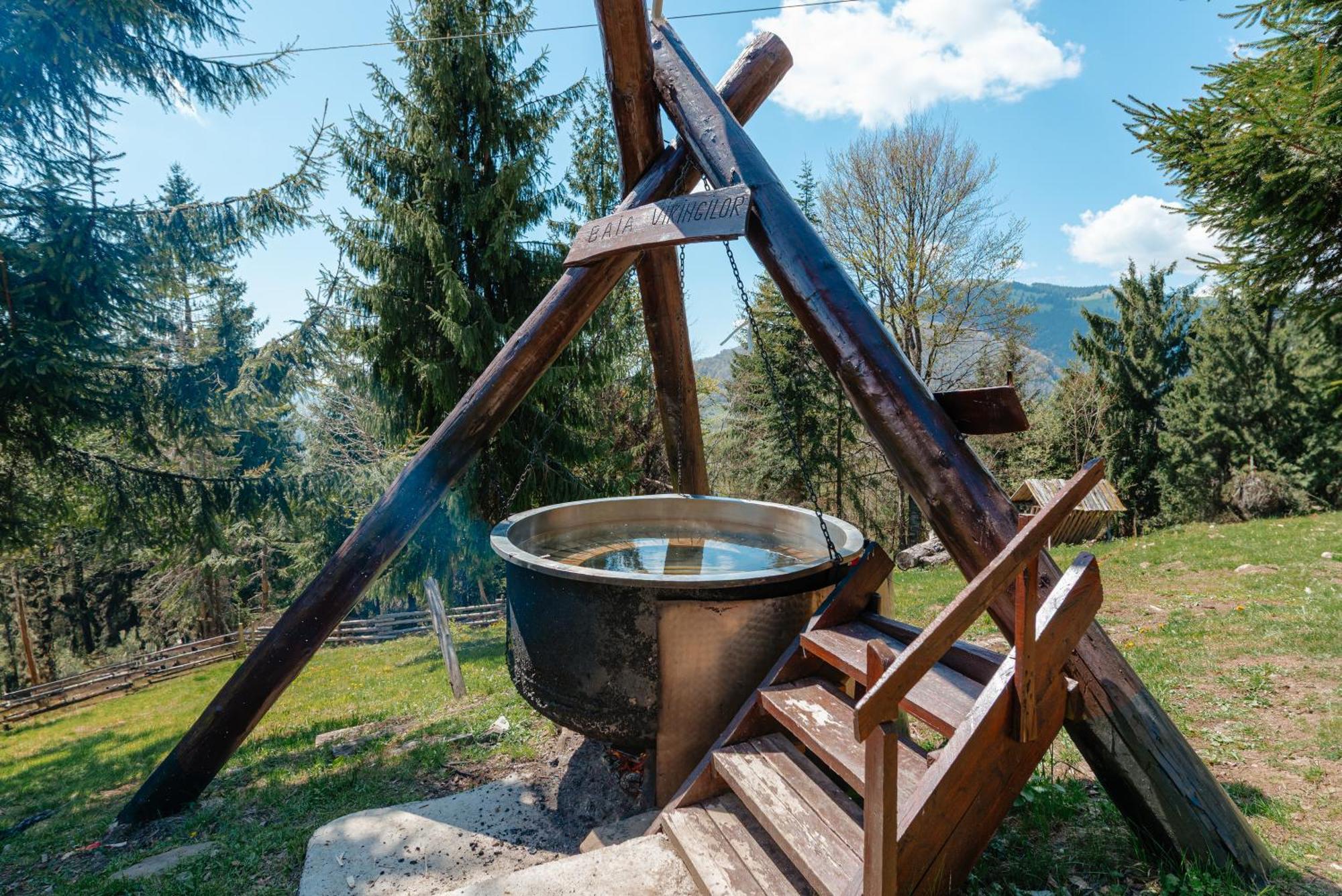 Complex Turistic Alpina Blazna Sant Hotel Buitenkant foto