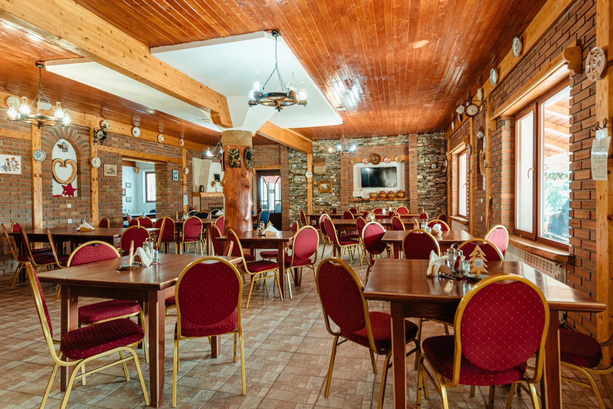 Complex Turistic Alpina Blazna Sant Hotel Buitenkant foto