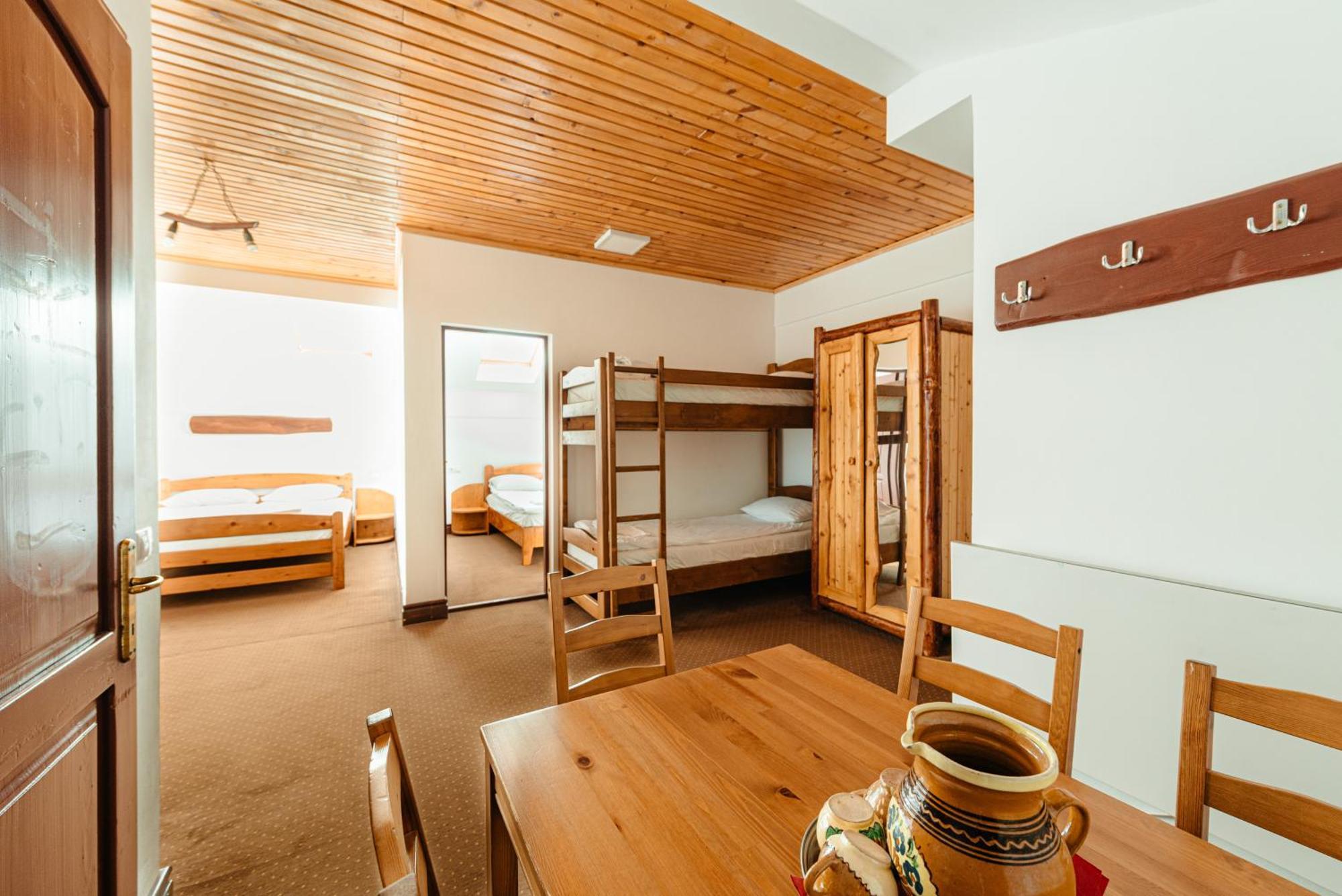 Complex Turistic Alpina Blazna Sant Hotel Buitenkant foto