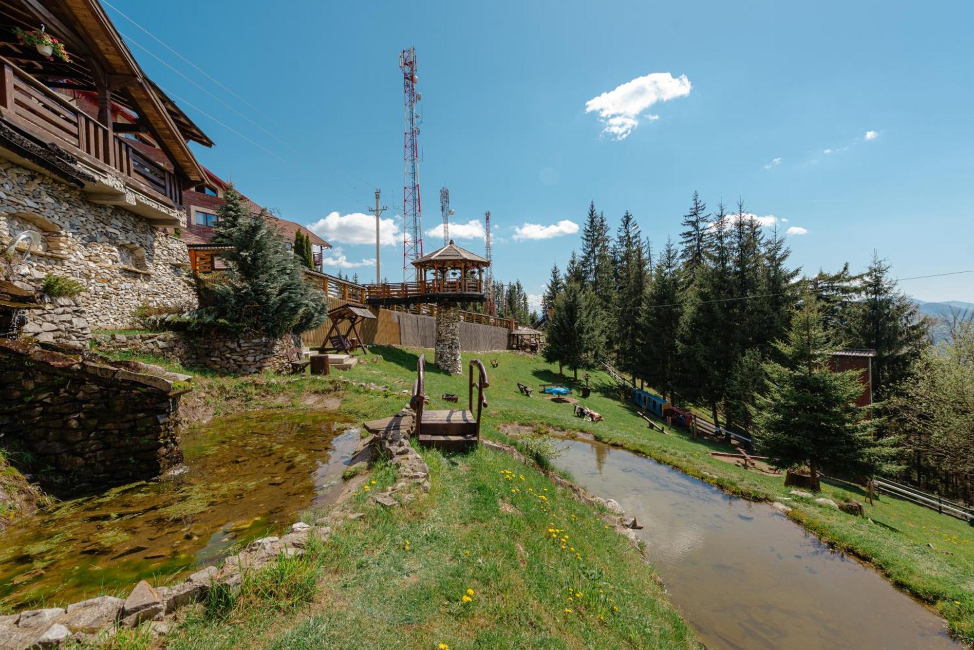 Complex Turistic Alpina Blazna Sant Hotel Buitenkant foto
